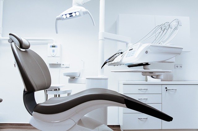 Jak przeżyć wizytę u dentysty?