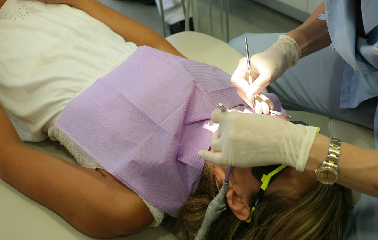 Czym jest endodoncja i jakie ma zastosowanie?