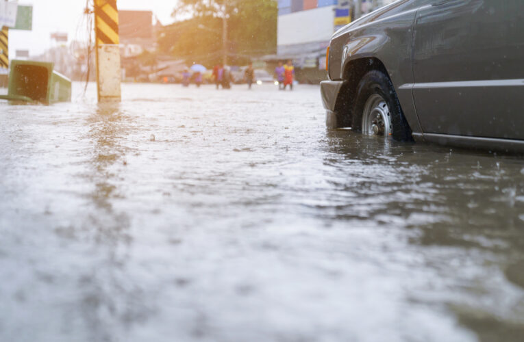 Jak ochronić dom przed zalaniem – zabezpieczenia przeciwpowodziowe